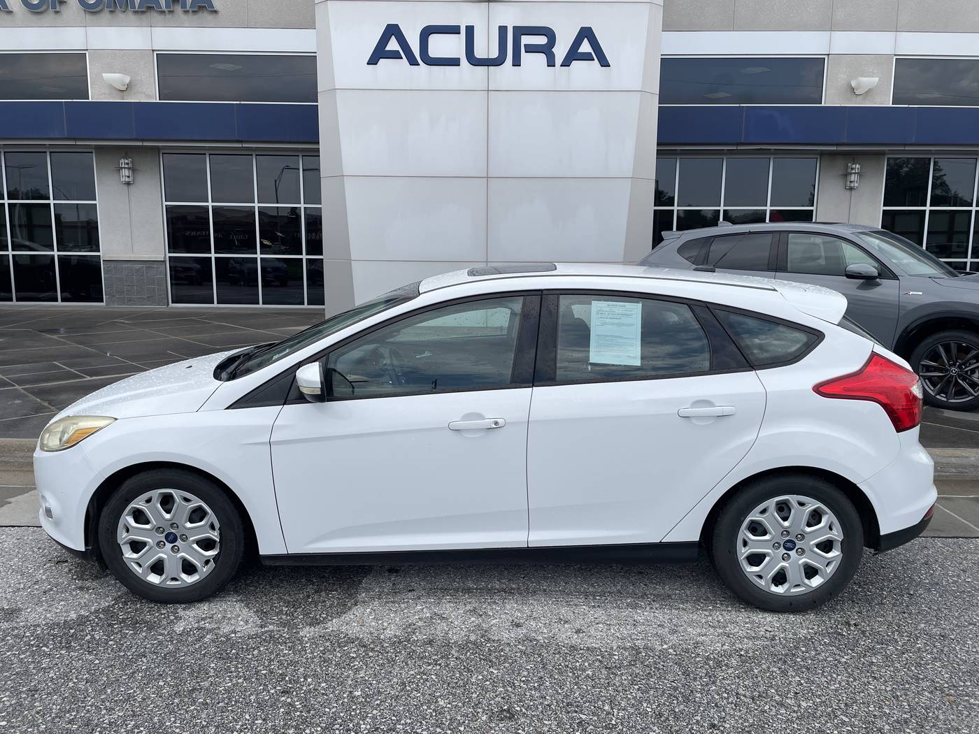 2012 Ford Focus SE — Hatchback — 112,692 mi — Omaha, NE