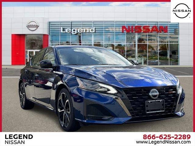 2023 Nissan Altima SR — Sedan — 2,878 mi — Syosset, NY