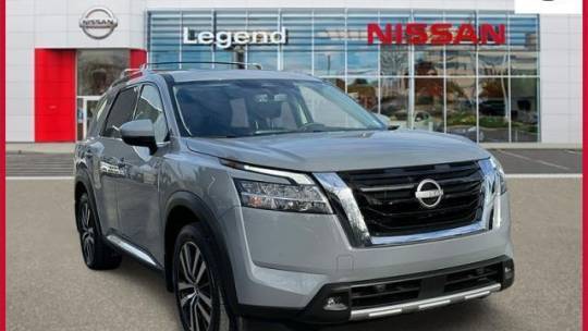 2023 Nissan Pathfinder Platinum — SUV — 19,257 mi — Syosset, NY