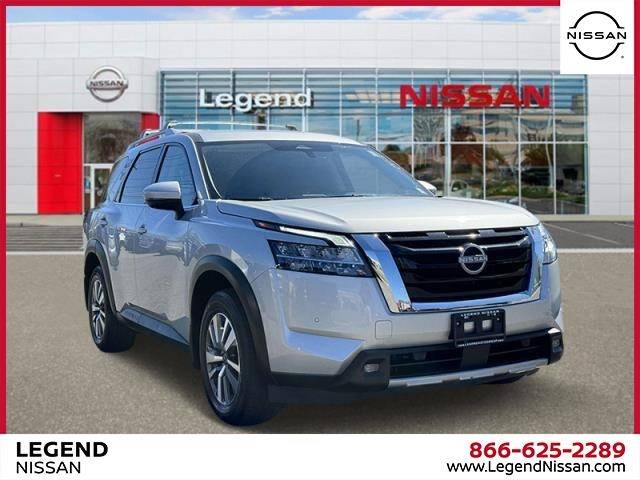 2022 Nissan Pathfinder SL — SUV — 29,348 mi — Syosset, NY