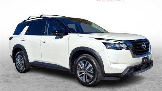 2023 Nissan Pathfinder SL — SUV — 11,894 mi — Ellicott City, MD