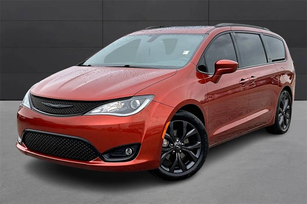 2018 Chrysler Pacifica Touring L Plus — Minivan — 102,212 mi — OKLAHOMA CITY, OK