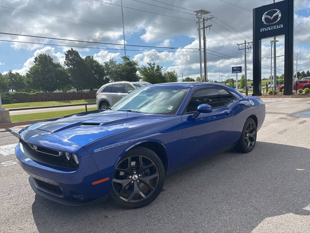2018 Dodge Challenger SXT Plus — Coupe — 30,366 mi — OKLAHOMA CITY, OK