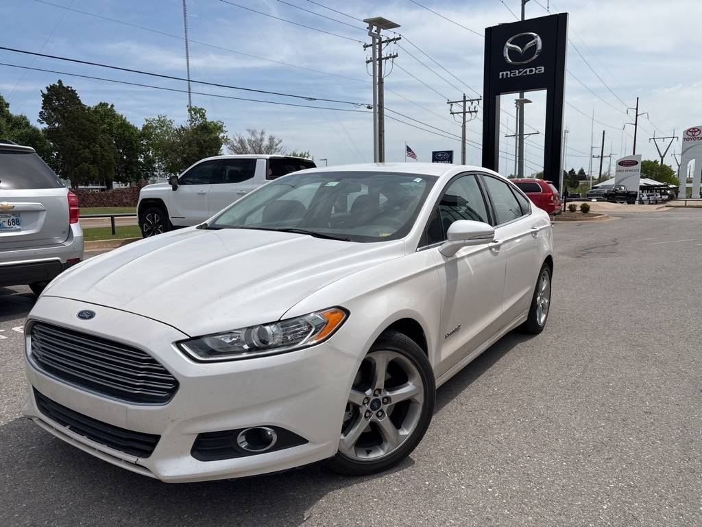 2013 Ford Fusion Hybrid SE — Sedan — 87,567 mi — OKLAHOMA CITY, OK