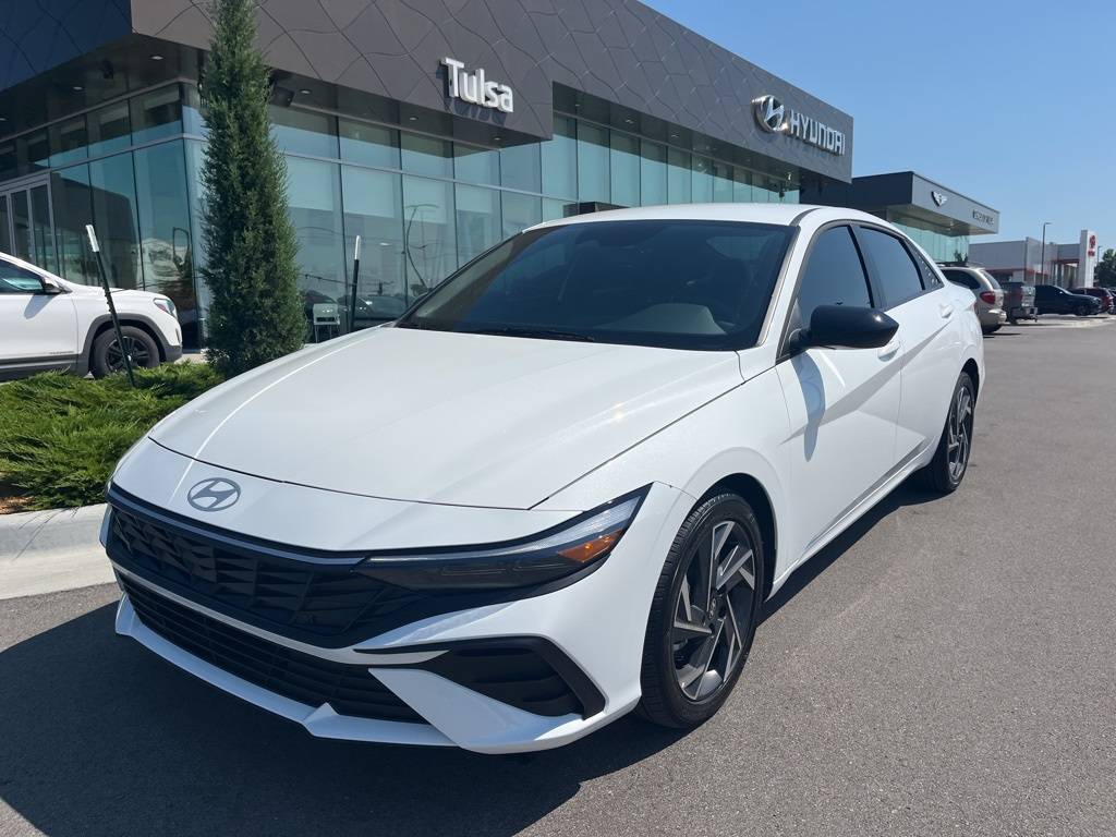 2025 Hyundai Elantra SEL Sport — Sedan — 549 mi — Tulsa, OK