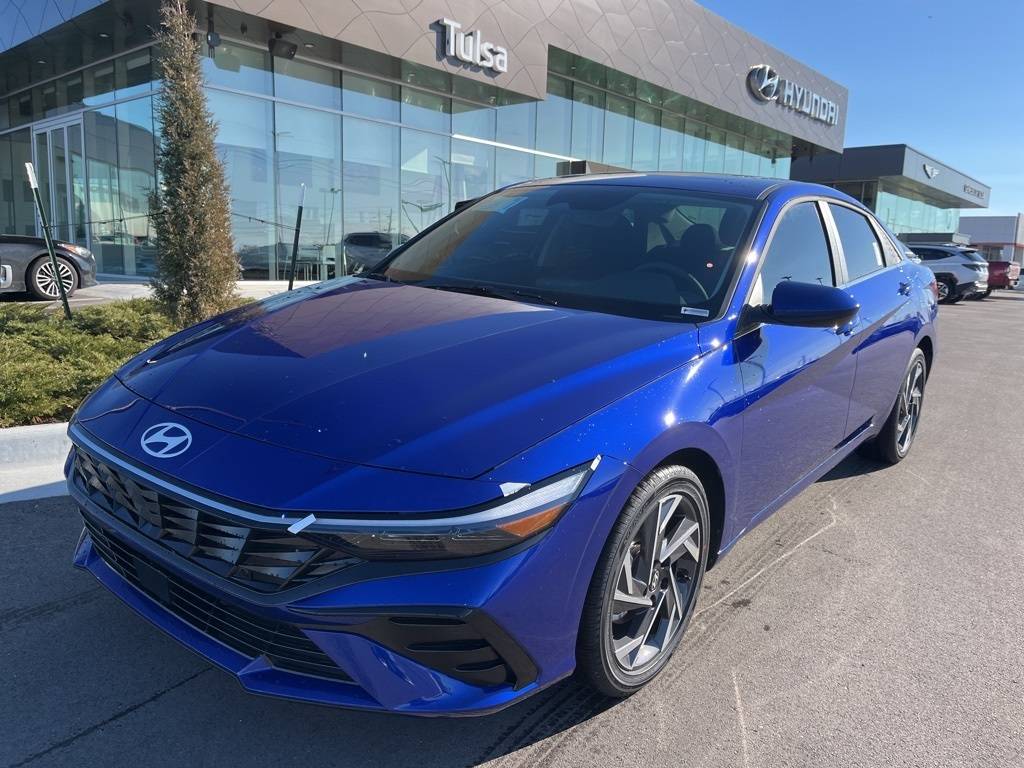 2025 Hyundai Elantra SEL Convenience — Sedan — 4,595 mi — Tulsa, OK