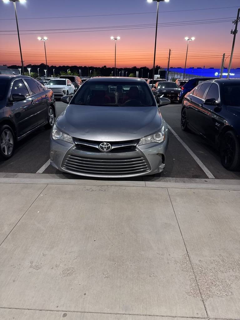 2017 Toyota Camry XLE — Sedan — 129,223 mi — Tulsa, OK