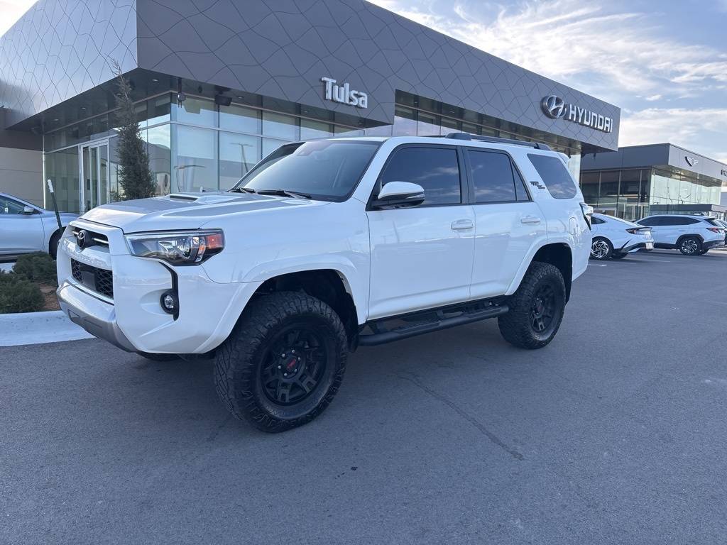 2022 Toyota 4Runner TRD Off Road Premium — SUV — 23,907 mi — Tulsa, OK