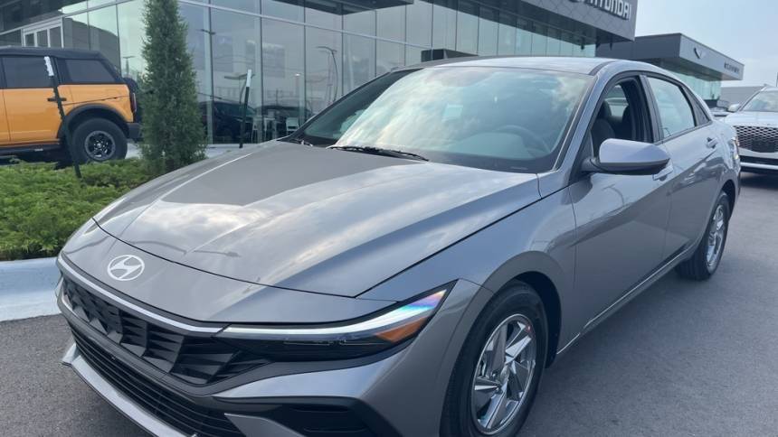 2024 Hyundai Elantra SE — Sedan — 4,695 mi — Tulsa, OK