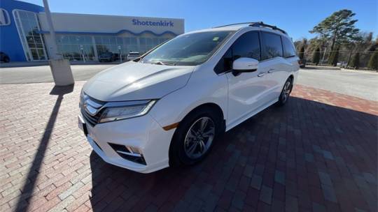 2018 Honda Odyssey Touring — Minivan — 143,054 mi — Huntsville, AL