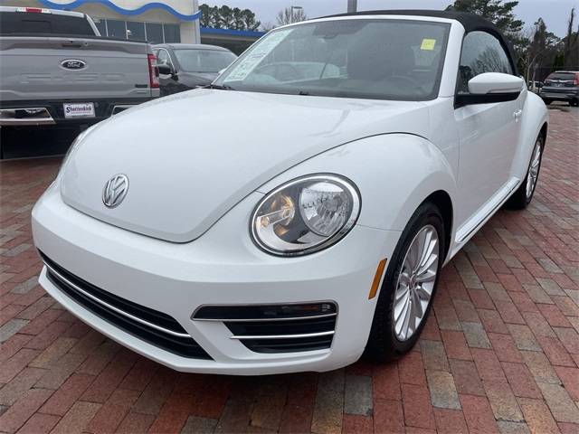 2019 Volkswagen Beetle 2.0T SE