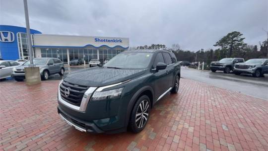 2023 Nissan Pathfinder Platinum — SUV — 15,400 mi — Huntsville, AL