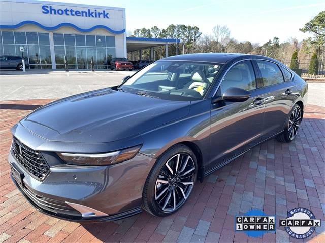 2025 Honda Accord Hybrid Touring — Sedan — 13,021 mi — Huntsville, AL