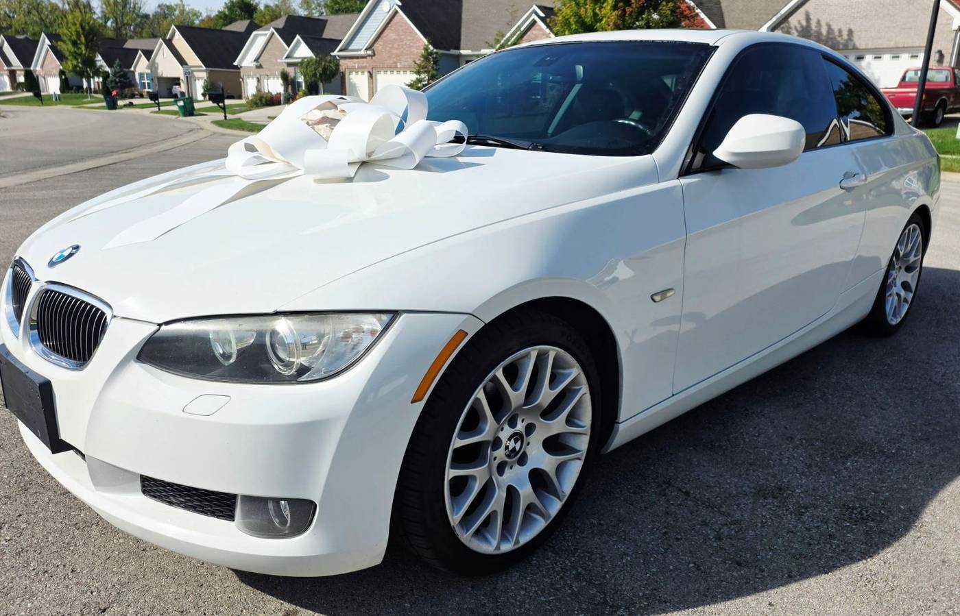2010 BMW 3 Series 328i — Coupe — 141,171 mi — Indianapolis, IN