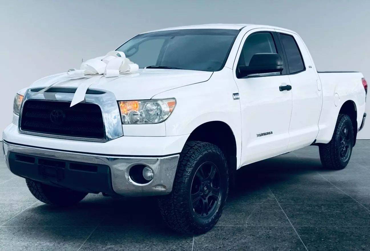 2008 Toyota Tundra SR5 — Pickup Truck — 140,667 mi — Indianapolis, IN