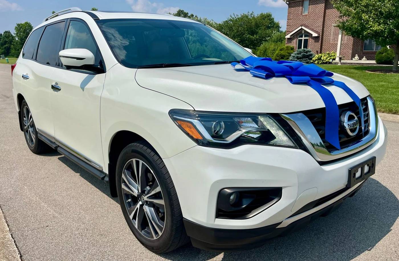 2018 Nissan Pathfinder Platinum — SUV — 102,384 mi — Indianapolis, IN