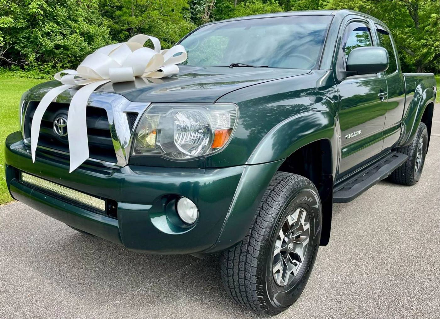 2009 Toyota Tacoma Base — Pickup Truck — 160,293 mi — Indianapolis, IN