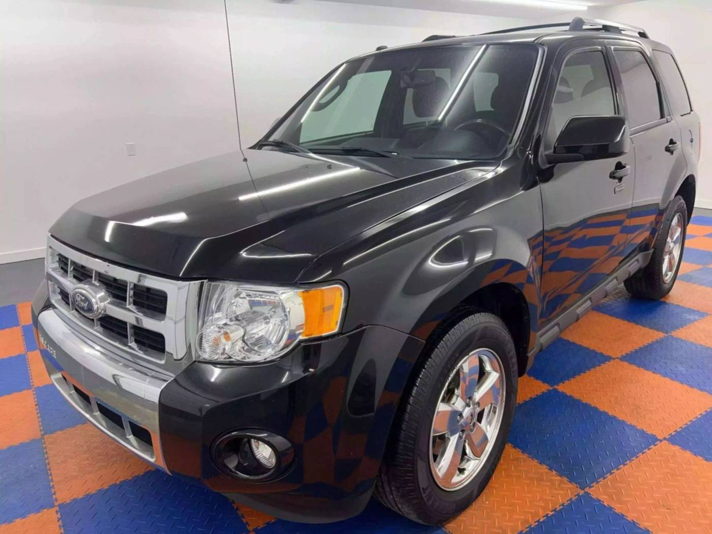 2012 Ford Escape Limited — SUV — 123,717 mi — Indianapolis, IN