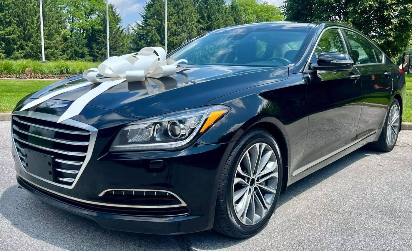 2015 Hyundai Genesis 3.8 — Sedan — 119,324 mi — Indianapolis, IN