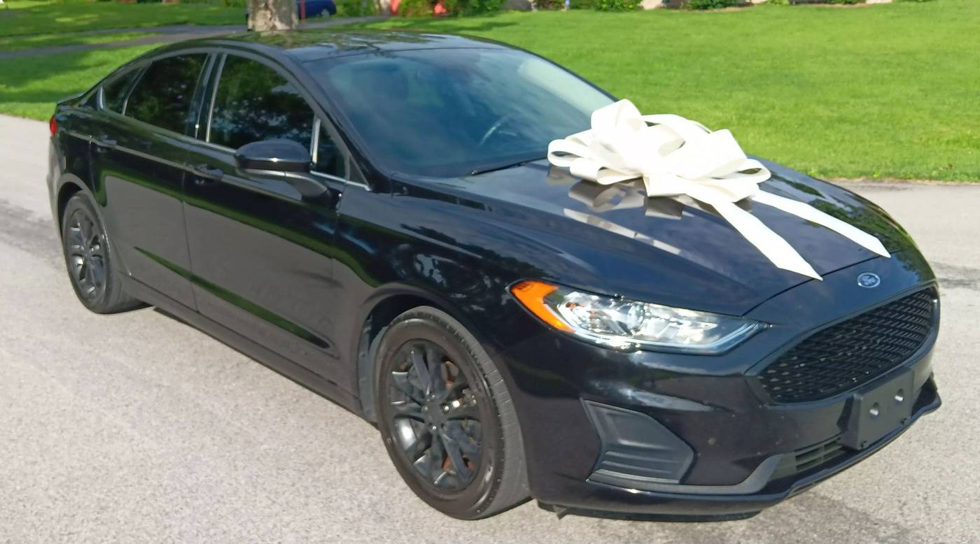 2019 Ford Fusion SE — Sedan — 106,336 mi — Indianapolis, IN