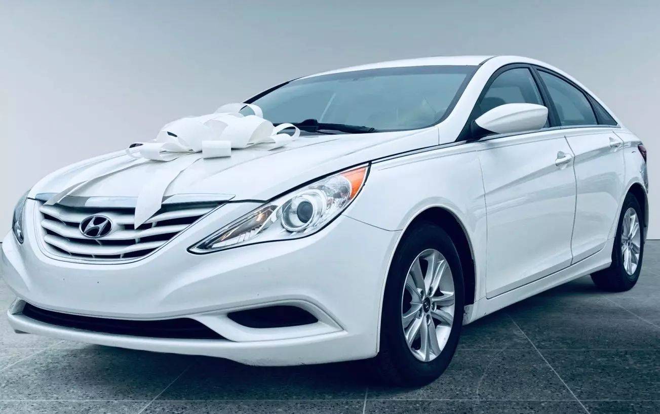 2013 Hyundai Sonata GLS — Sedan — 91,536 mi — Indianapolis, IN