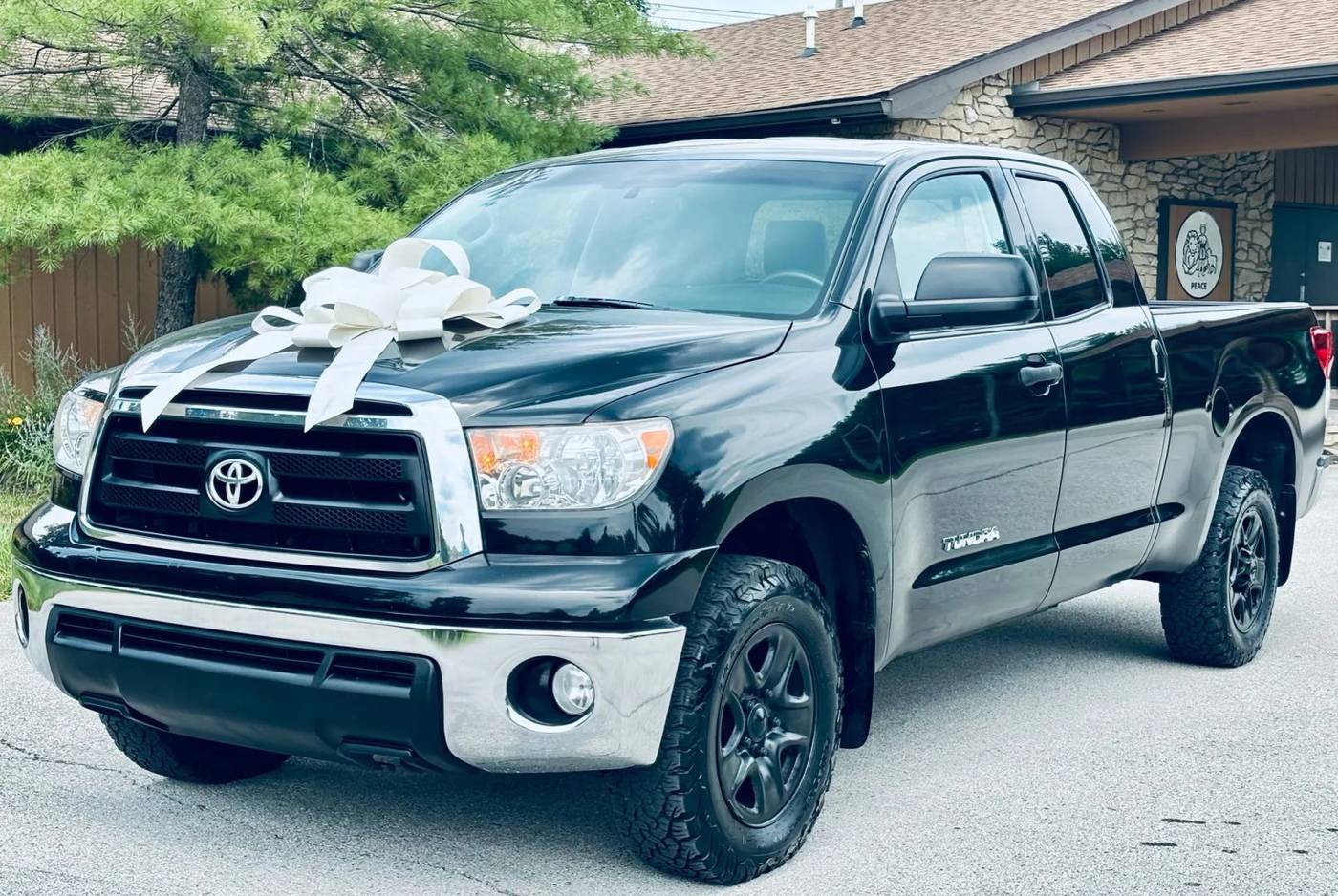 2013 Toyota Tundra Base — Pickup Truck — 135,480 mi — Indianapolis, IN