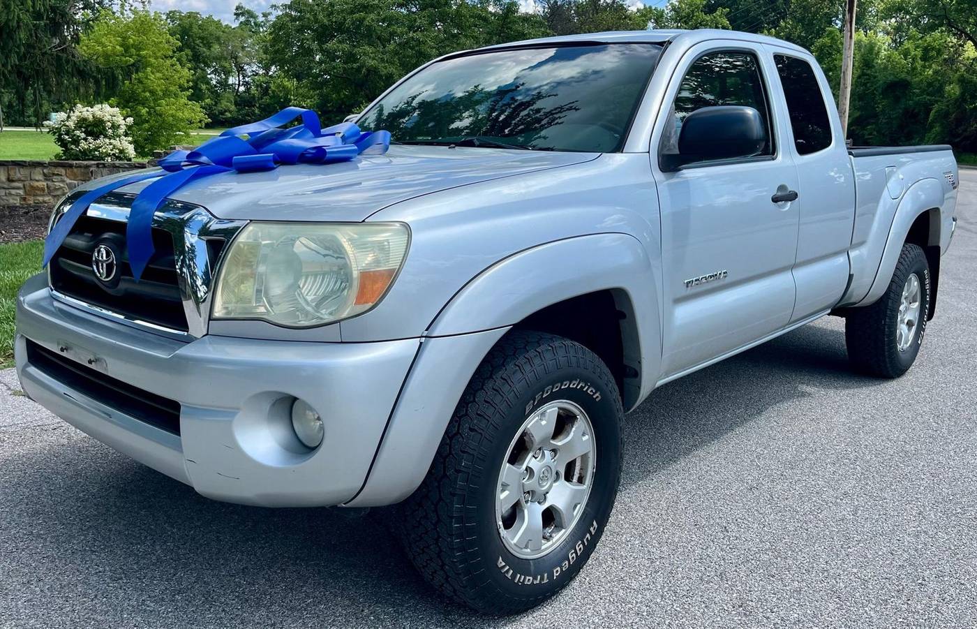 2006 Toyota Tacoma Base — Pickup Truck — 133,924 mi — Indianapolis, IN