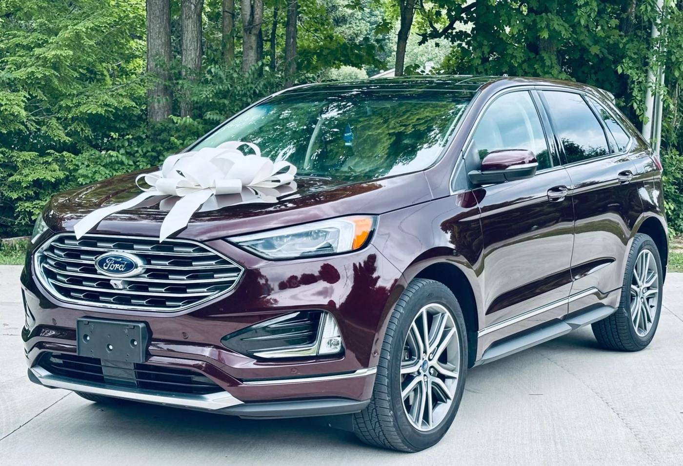 2019 Ford Edge Titanium — SUV — 99,450 mi — Indianapolis, IN