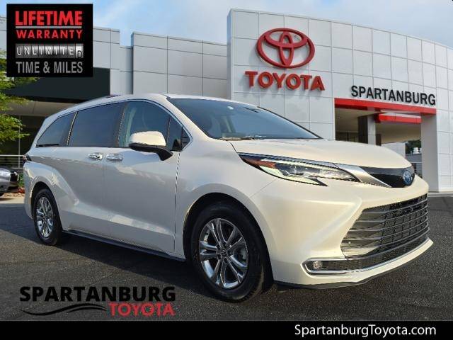 2023 Toyota Sienna Platinum — Minivan — 32,362 mi — Spartanburg, SC