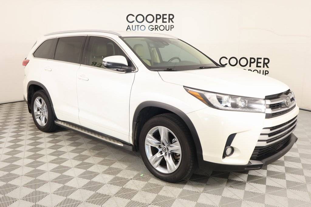 2017 Toyota Highlander Limited — SUV — 125,316 mi — YUKON, OK
