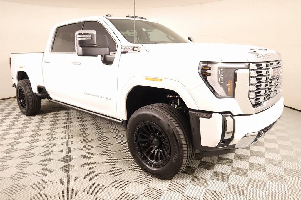 2024 GMC Sierra 2500HD Denali — Pickup Truck — 19,531 mi — YUKON, OK
