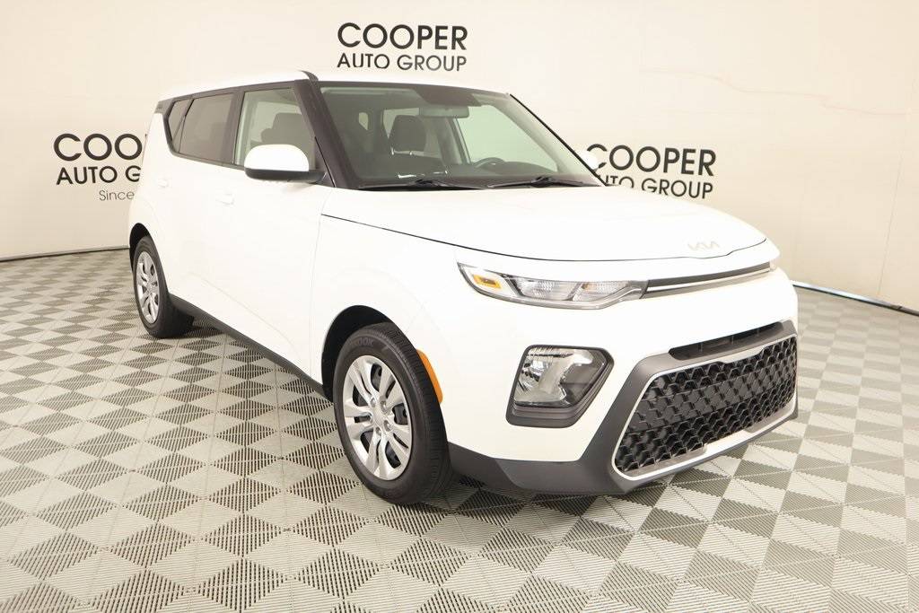 2022 Kia Soul LX — Hatchback — 43,558 mi — YUKON, OK