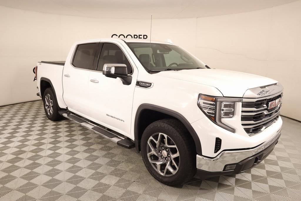 2022 GMC Sierra 1500 SLT — Pickup Truck — 34,289 mi — YUKON, OK