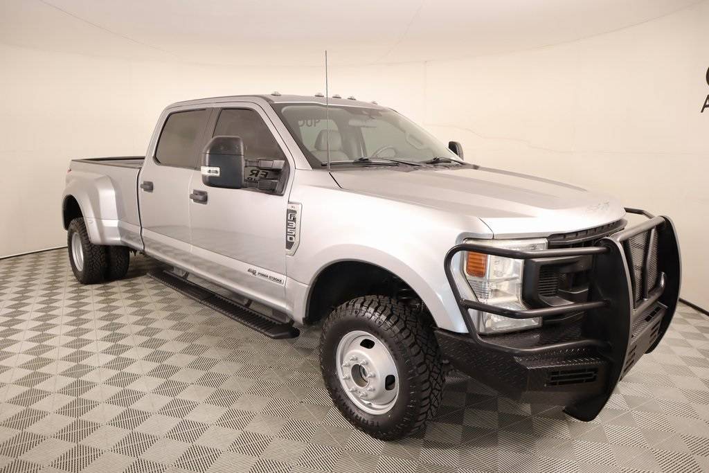 2022 Ford Super Duty F-350 XL — Pickup Truck — 145,665 mi — YUKON, OK