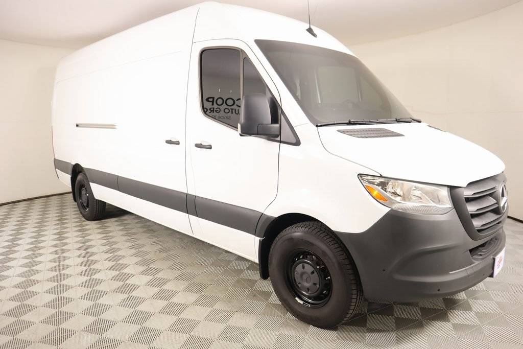 2024 Mercedes-Benz Sprinter Cargo Van 2500 — Cargo Van — 7,329 mi — YUKON, OK