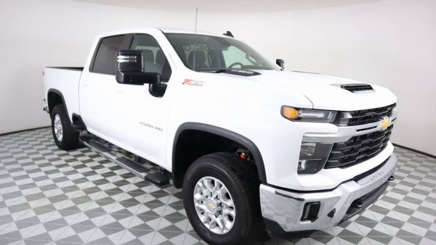 2024 Chevrolet Silverado 2500HD LT — Pickup Truck — 48,900 mi — YUKON, OK