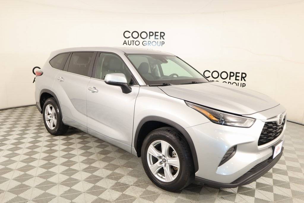 2023 Toyota Highlander L — SUV — 30,296 mi — YUKON, OK