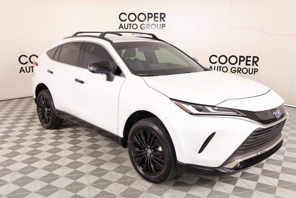 2024 Toyota Venza Nightshade — SUV — 16,795 mi — YUKON, OK