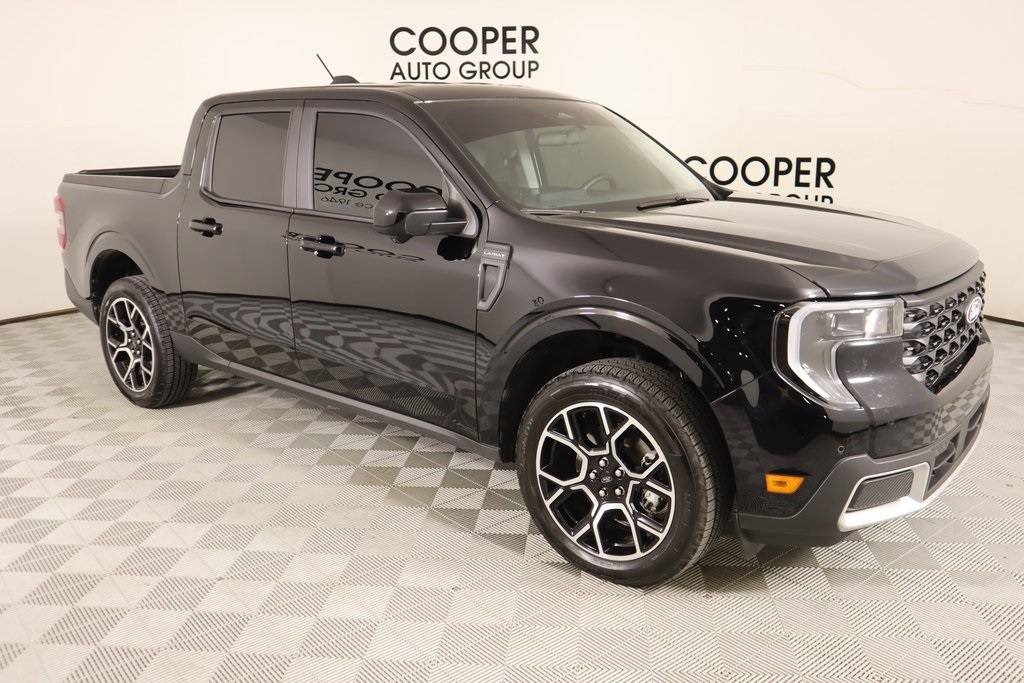 2025 Ford Maverick LARIAT — Pickup Truck — 15,558 mi — YUKON, OK