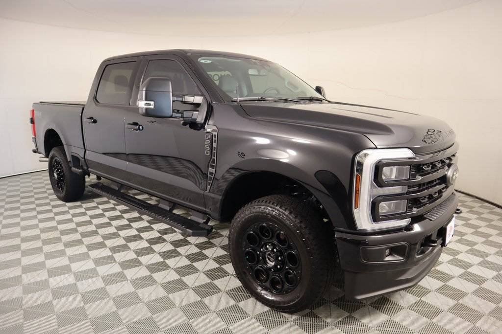 2024 Ford Super Duty F-250 XLT — Pickup Truck — 4,160 mi — YUKON, OK