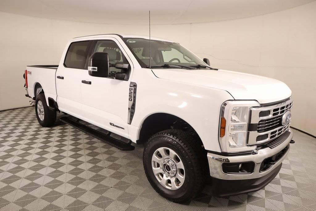 2024 Ford Super Duty F-250 XLT — Pickup Truck — 28,674 mi — YUKON, OK