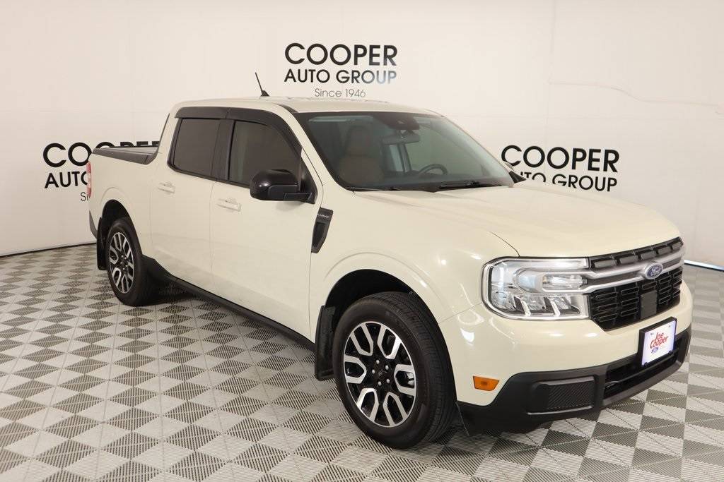 2024 Ford Maverick LARIAT — Pickup Truck — 27,071 mi — YUKON, OK