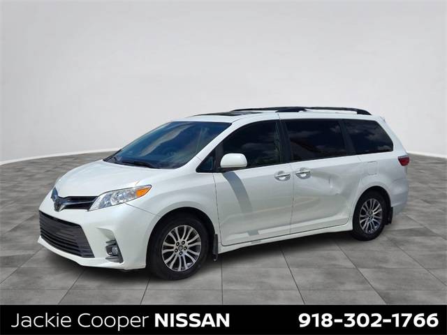 2019 Toyota Sienna Limited — Minivan — 99,571 mi — Tulsa, OK