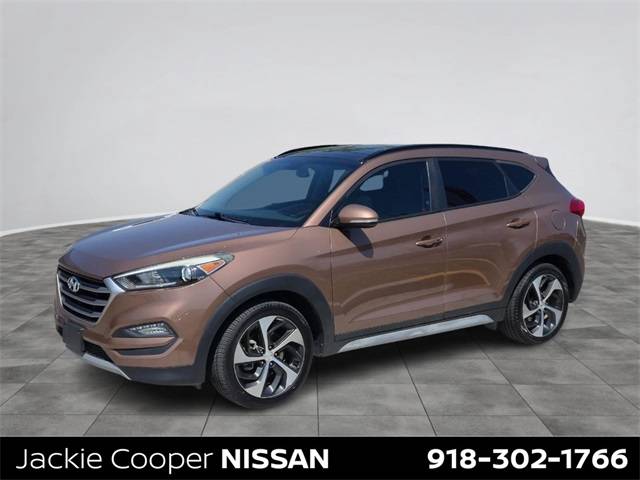 2017 Hyundai Tucson Value — SUV — 135,446 mi — Tulsa, OK