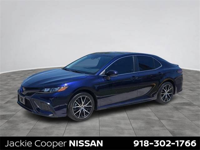 2022 Toyota Camry SE — Sedan — 43,885 mi — Tulsa, OK