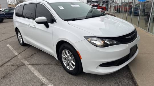 2022 Chrysler Voyager LX — Minivan — 75,069 mi — Tulsa, OK
