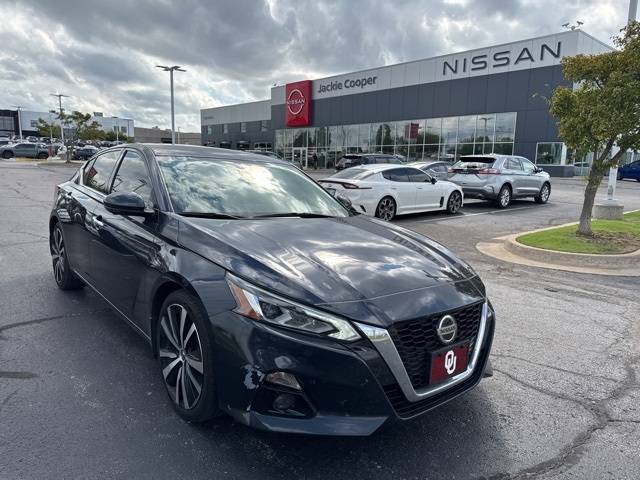 2020 Nissan Altima Platinum — Sedan — 135,115 mi — Tulsa, OK