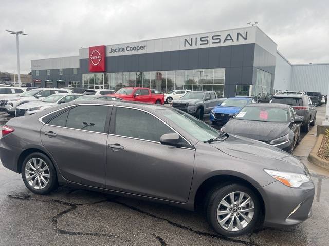 2017 Toyota Camry XLE — Sedan — 34,910 mi — Tulsa, OK