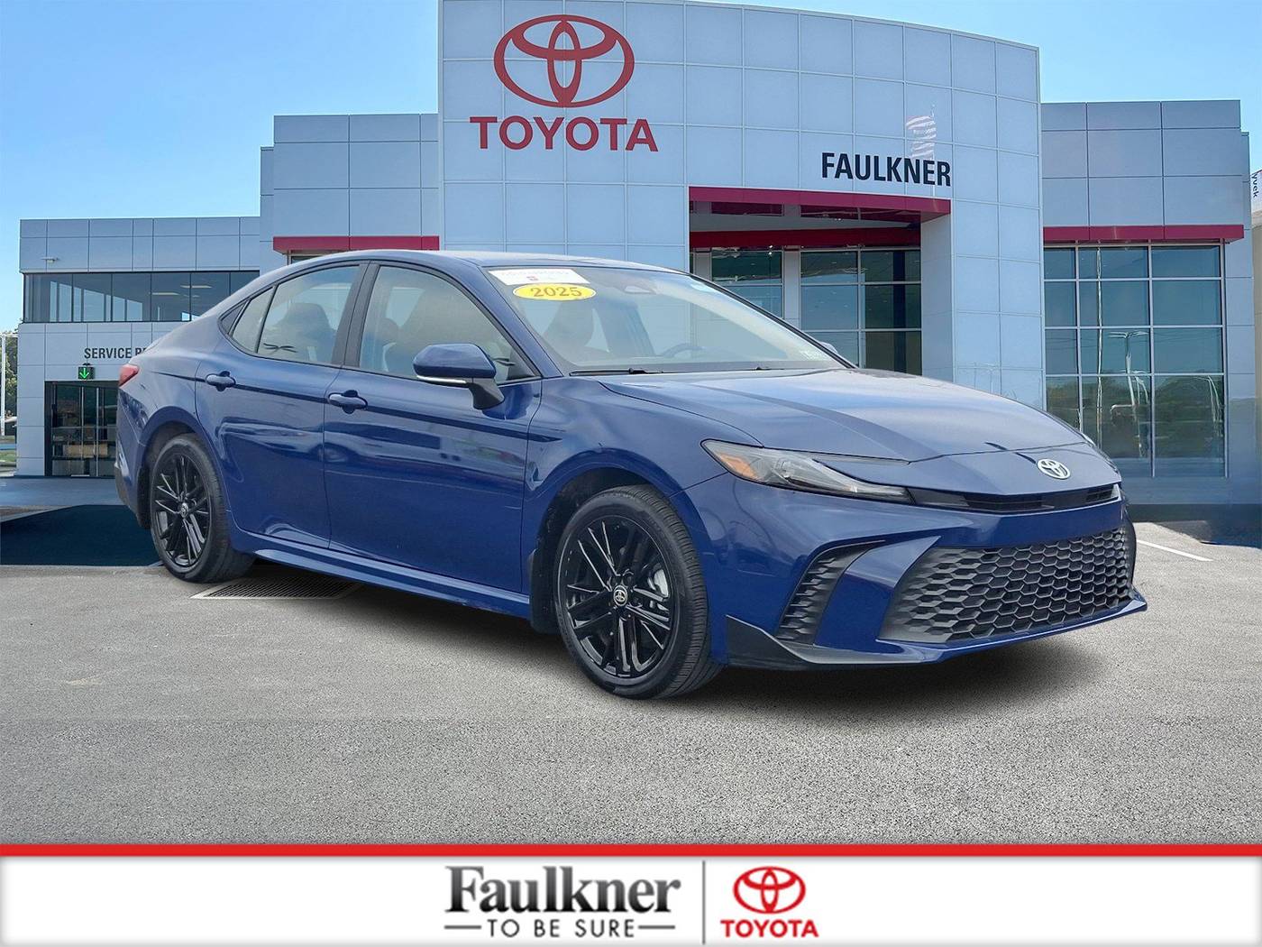 2025 Toyota Camry LE — Sedan — 4,269 mi — Harrisburg, PA