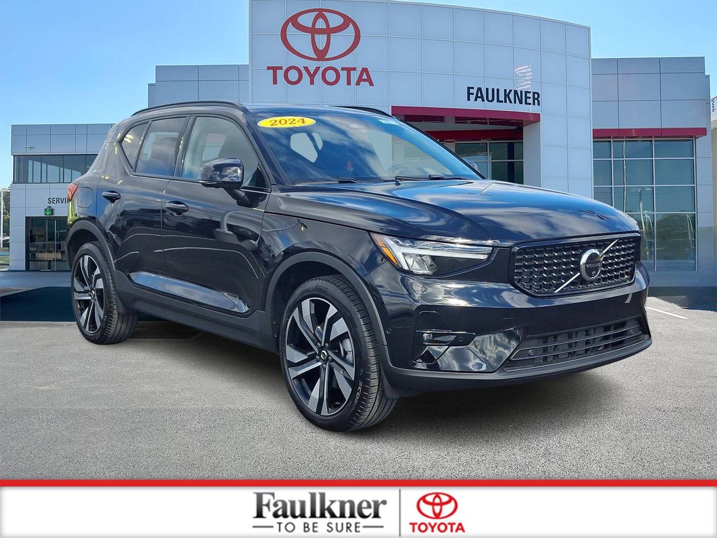 2024 Volvo XC40 Plus — SUV — 2,587 mi — Harrisburg, PA